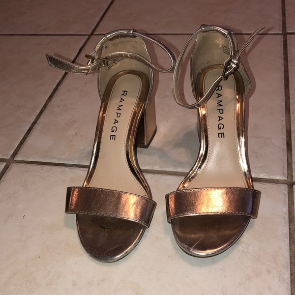 Rampage Bronze strap chunky 1” hell preloved in excellent conditions size 6 - Picture 3 of 5